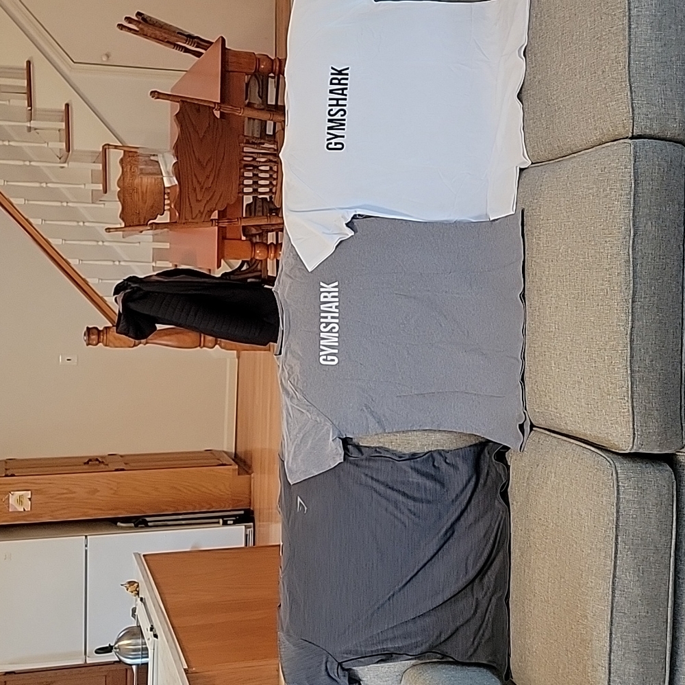 Lot of 3 Gymshark tees